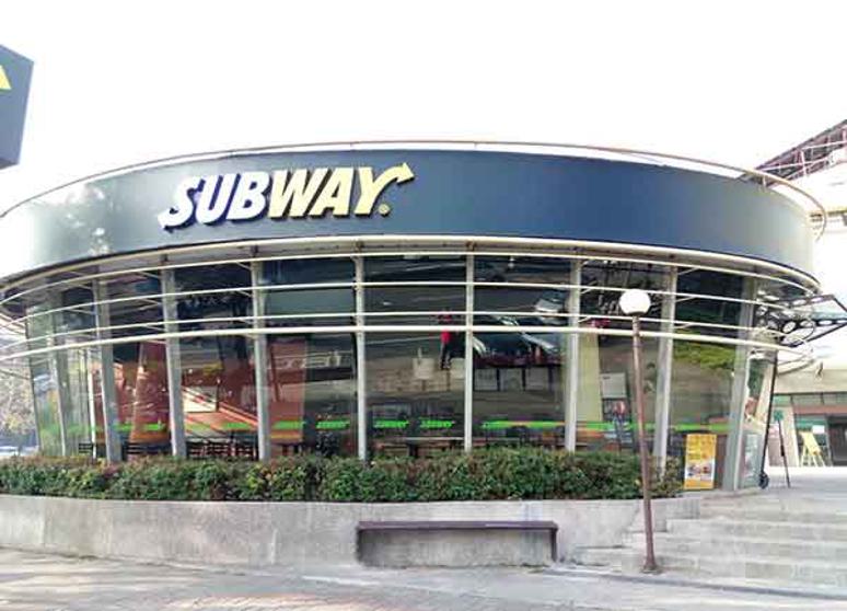 subway大里圖書館店