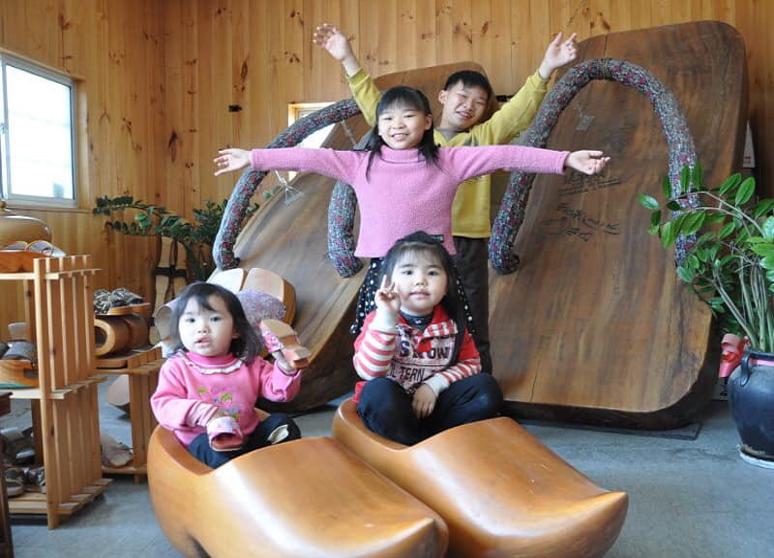 綠之戀木屐彩繪館