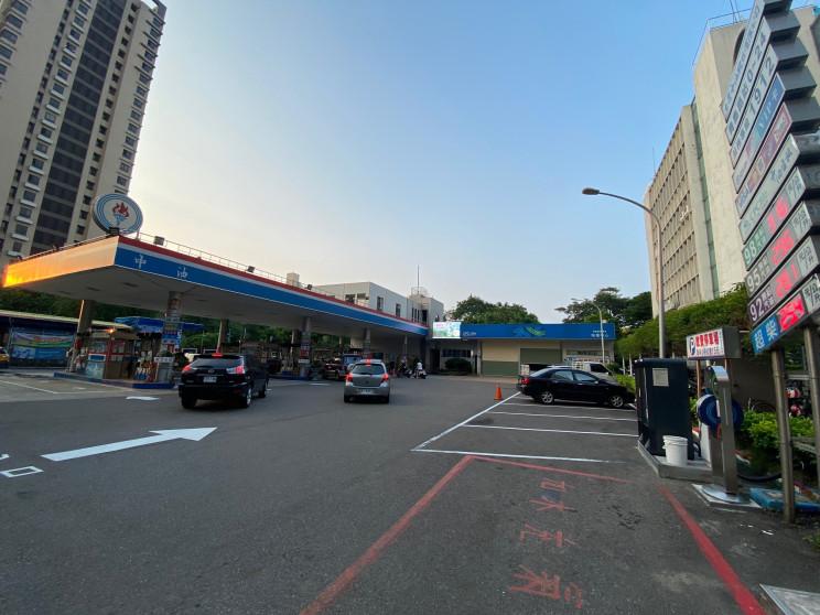 台灣中油青島路加油站