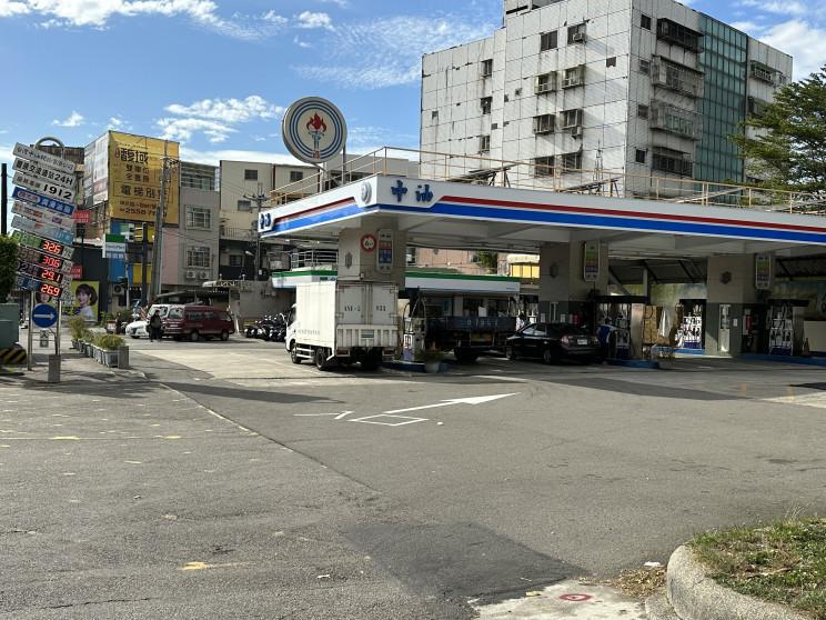 台灣中油豐交加油站
