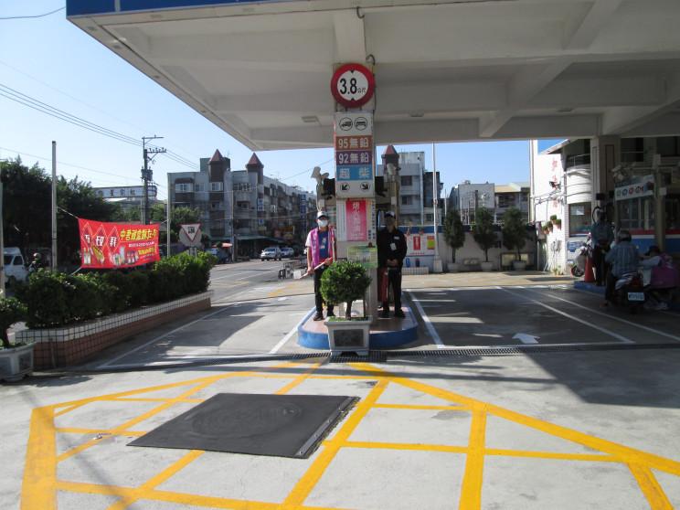 台灣中油太平長億站