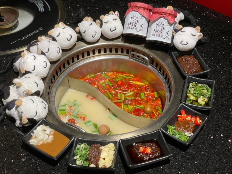 小蒙牛頂級麻辣養生鍋 河南店