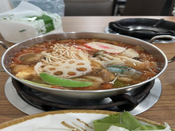 譚老二蔬食火鍋